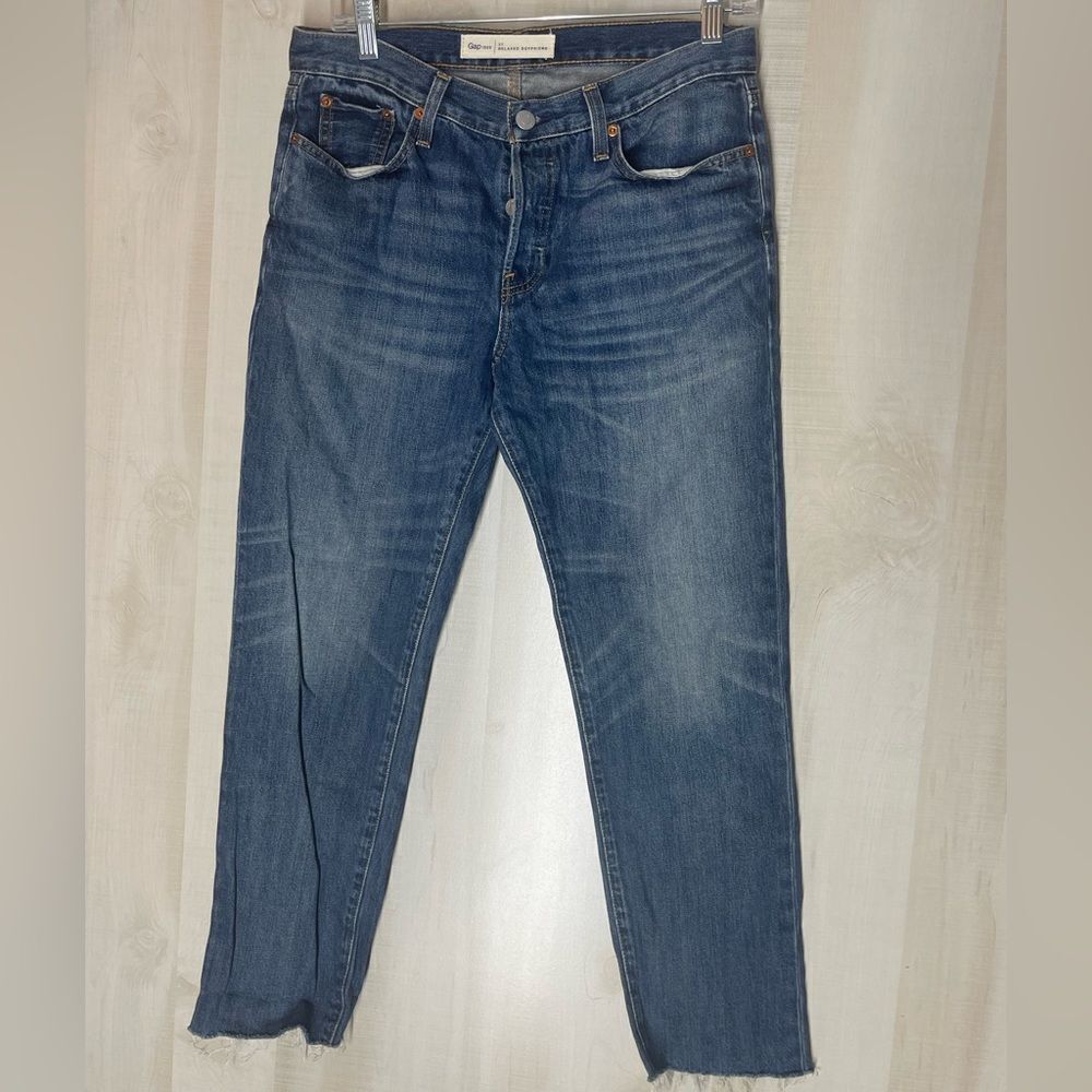 GAP relaxed boyfriend raw hem‎ button fly jeans denim, size 27